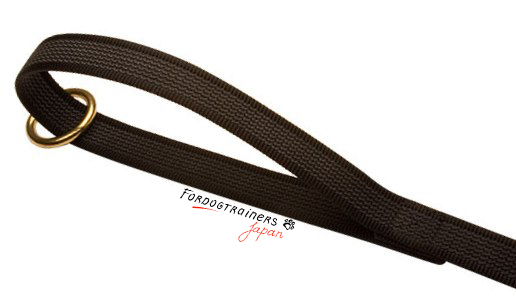 dog lead made of reinforced nylon material