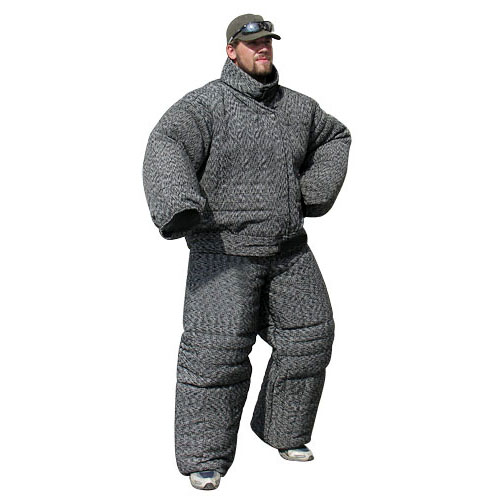 経験があるトレーナー用軽量スーツ